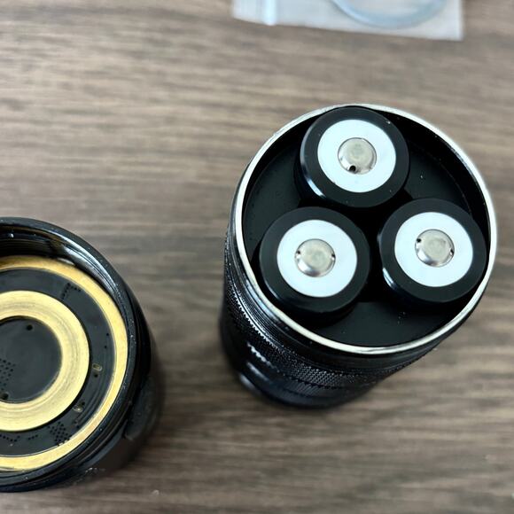 Sofirn SP36 Pro High Lumens Flashlight - 8000lm 450m - Black - Picture 4 of 4